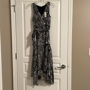 White House Black Market Sleeveless dress